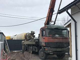 Бетононасос 18 метров